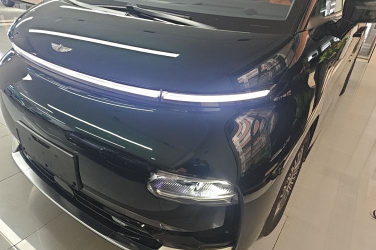 Used Geely Galaxy LEVC L380 2025 805 km Flagship Version All-Wheel Drive Left Front Headlight