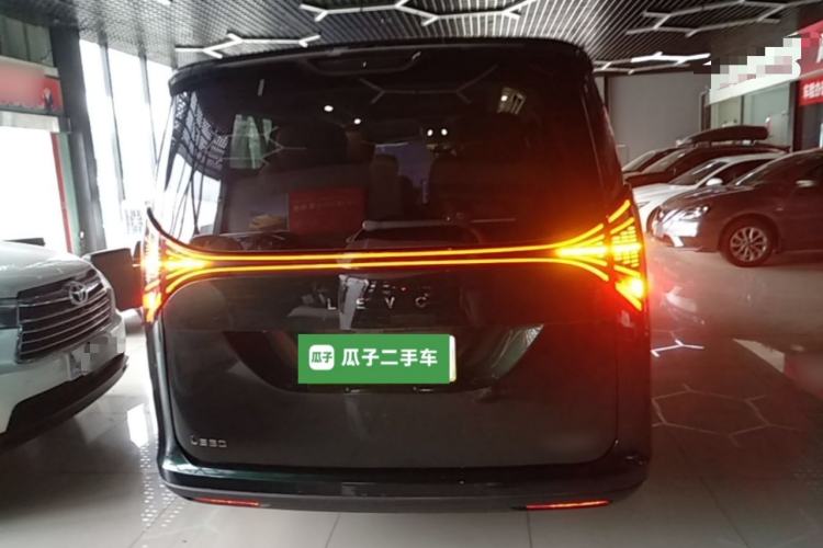 Used Geely Galaxy LEVC L380 2025 805 km Flagship Version All-Wheel Drive Rear