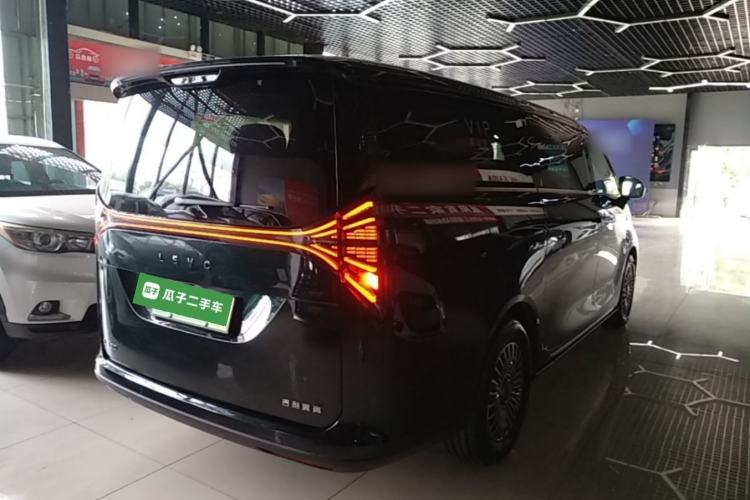 Used Geely Galaxy LEVC L380 2025 805 km Flagship Version All-Wheel Drive Rear Right 45 Deg