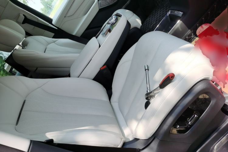 Used Geely Galaxy LEVC L380 2025 650 km Flagship Edition All-Wheel Drive Right Front Seat