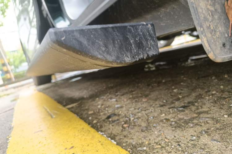 Used Geely Galaxy LEVC L380 2025 805 km Flagship Version All-Wheel Drive Right Side Sill