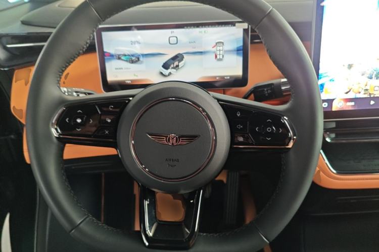 Used Geely Galaxy LEVC L380 2025 805 km Flagship Version All-Wheel Drive Steering Wheel