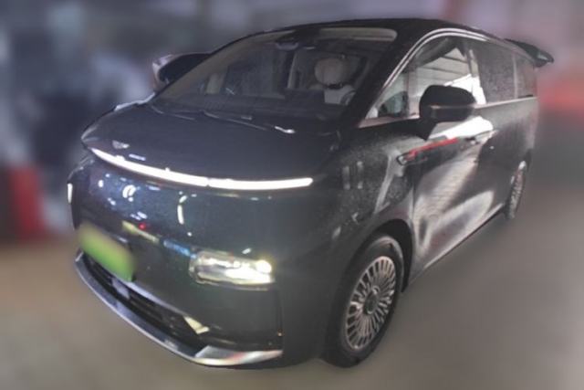 Used Geely Galaxy LEVC L380 2025 805 km Flagship Version All-Wheel Drive