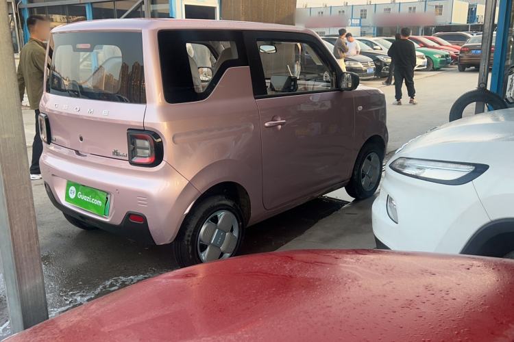 Used Geely Galaxy Panda 2024 Panda Mini 200km Endurance Bear Exterior 3