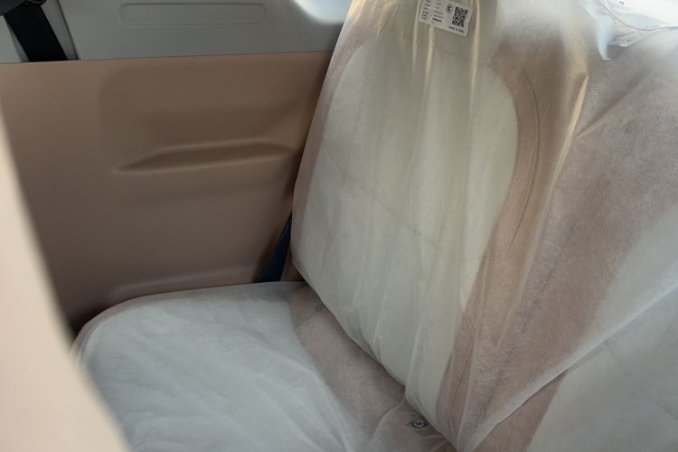 Used Geely Galaxy Panda 2024 Panda Mini 200km Endurance Bear Interior 1