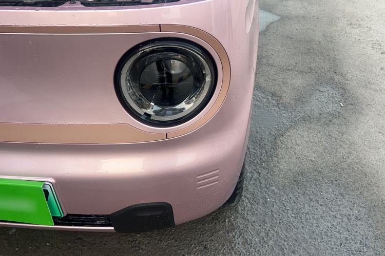 Used Geely Galaxy Panda 2024 Panda Mini 200km Endurance Bear Left Front Headlight