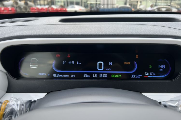 Used Geely Galaxy Panda 2025 210km Panda Kart Odometer Close Up