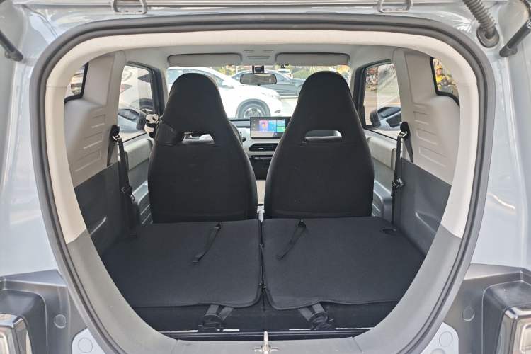 Used Geely Galaxy Panda 2024 200km Panda Kart Interior 8