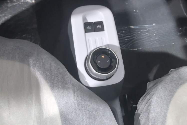 Used Geely Galaxy Panda 2025 210km Panda Kart Gear Lever