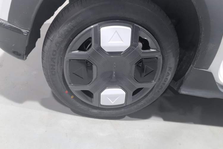 Used Geely Galaxy Panda 2025 210km Panda Kart Right Rear Wheel Hub