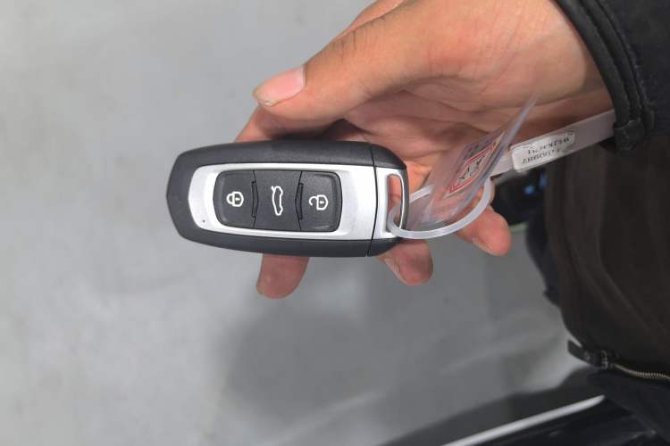 Used Geely Galaxy Panda 2025 210km Panda Kart Vehicle Key