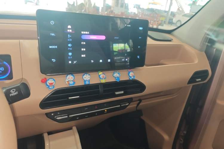 Used Geely Galaxy Panda 2023 Panda Mini 200km Dynamic Bear Audio And AC Panel