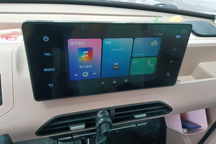 Used Geely Galaxy Panda 2023 Panda Mini 200km Endurance Bear Audio And AC Panel