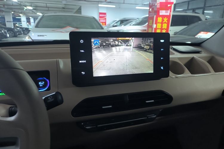 Used Geely Galaxy Panda 2023 Panda Mini 200km Endurance Bear Audio And AC Panel