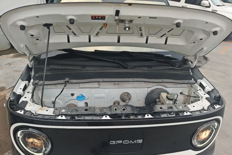 Used Geely Galaxy Panda 2023 Panda Mini 200km Endurance Bear Engine Bay