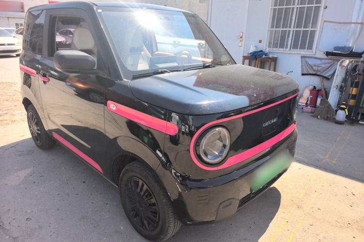 Used Geely Galaxy Panda 2023 Panda Mini 200km Endurance Bear Exterior 5