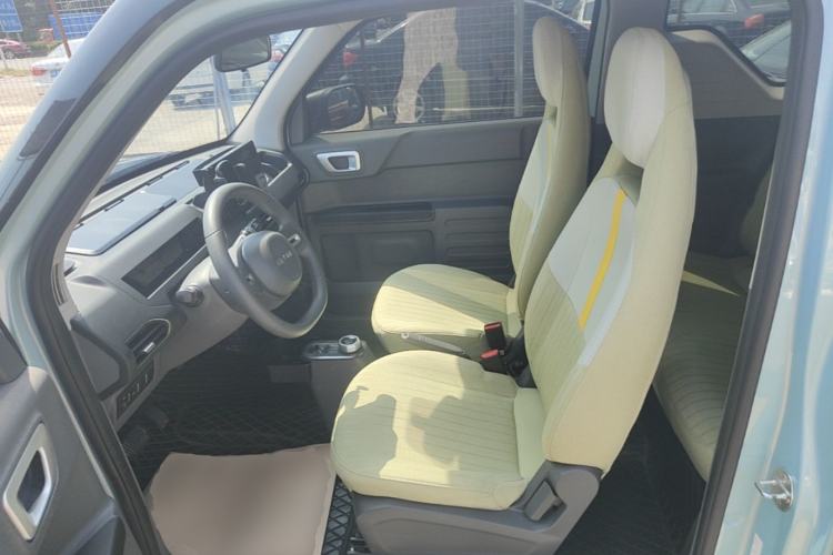 Used Geely Galaxy Panda 2023 Panda Mini 200km Endurance Bear Left Front Seat