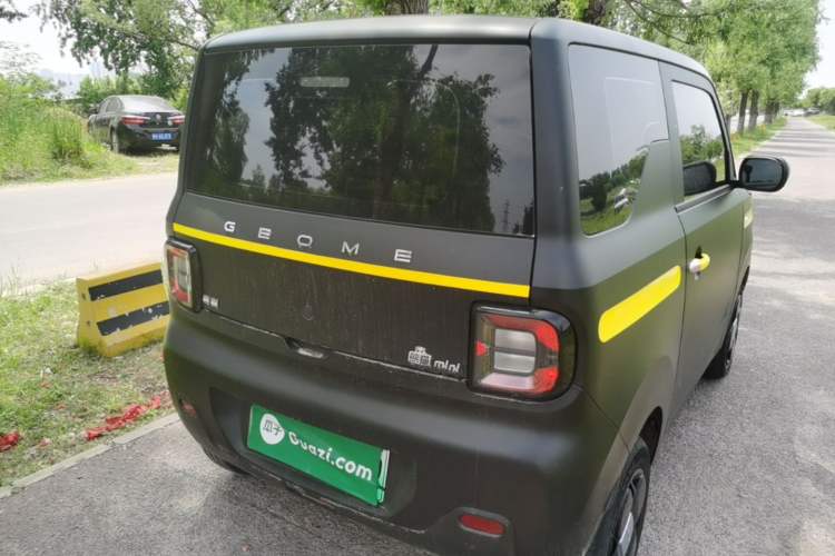 Used Geely Galaxy Panda 2023 Panda Mini 200km Endurance Bear Rear Right 45 Deg