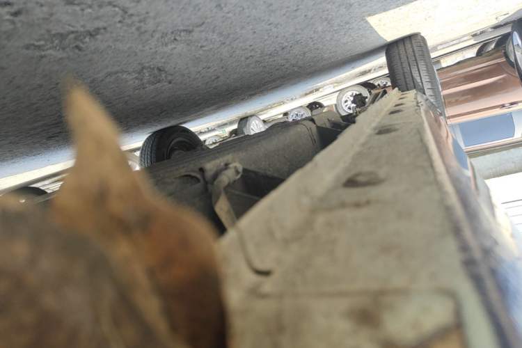 Used Geely Galaxy Panda 2023 Panda Mini 200km Endurance Bear Right Side Sill