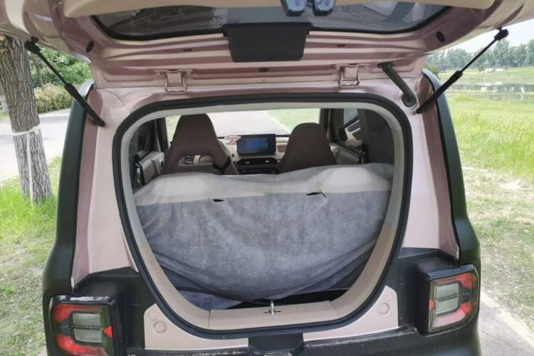 Used Geely Galaxy Panda 2023 Panda Mini 200km Endurance Bear Trunk