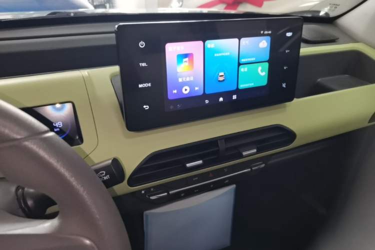 Used Geely Galaxy Panda 2023 Panda Mini 200km Endurance Bear Audio And AC Panel