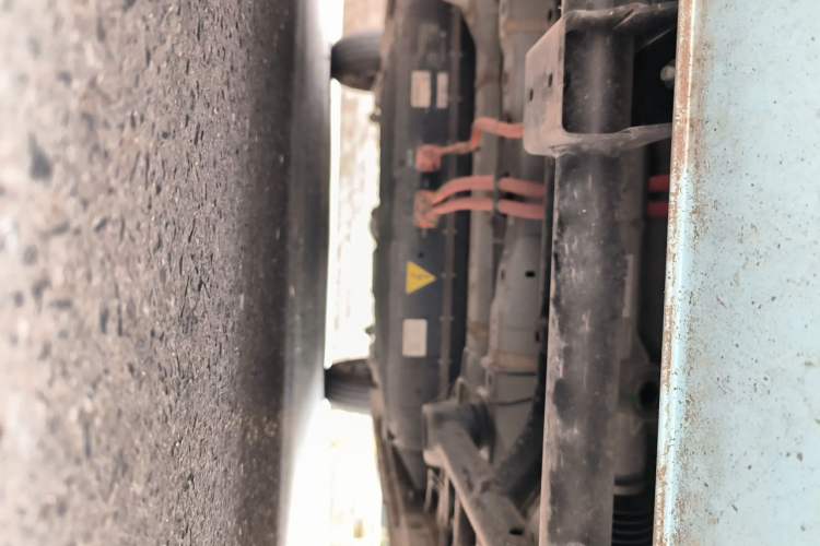 Used Geely Galaxy Panda 2023 Panda Mini 200km Endurance Bear Chassis Front
