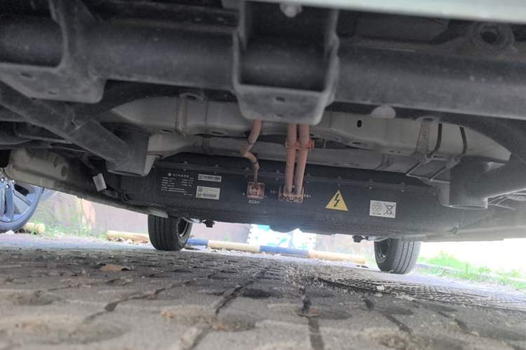 Used Geely Galaxy Panda 2023 Panda Mini 200km Endurance Bear Chassis Front