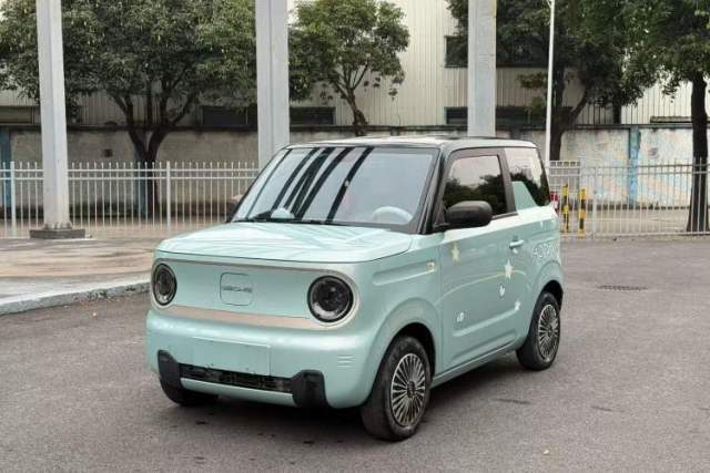 Used Geely Galaxy Panda 2023 Panda Mini 200km Endurance Bear