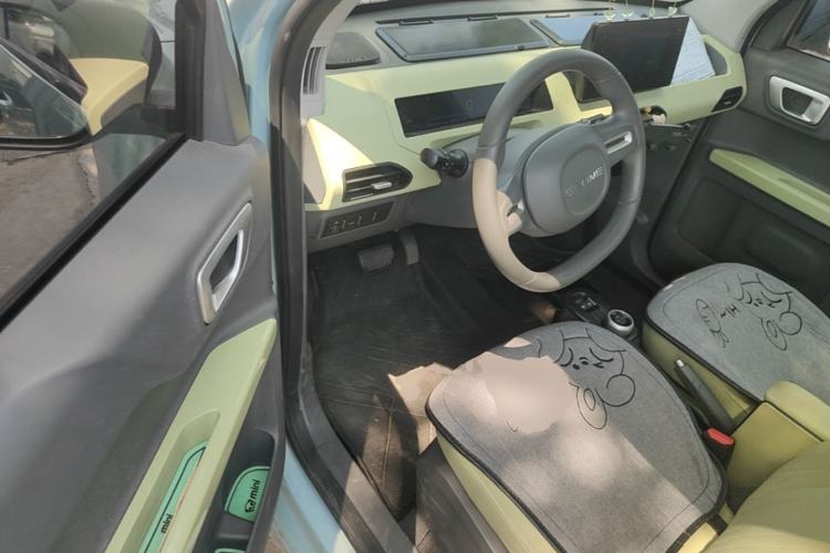 Used Geely Galaxy Panda 2023 Panda Mini 200km Dynamic Bear Driver Seat