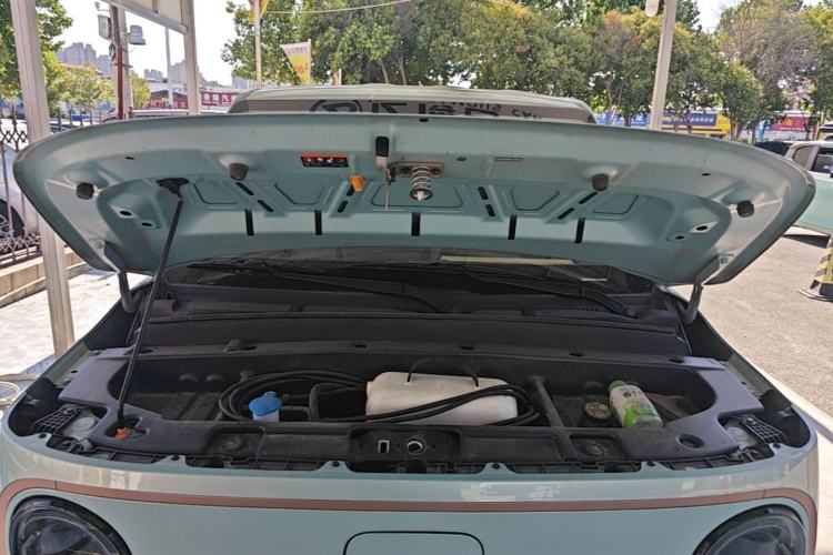Used Geely Galaxy Panda 2023 Panda Mini 200km Endurance Bear Engine Bay