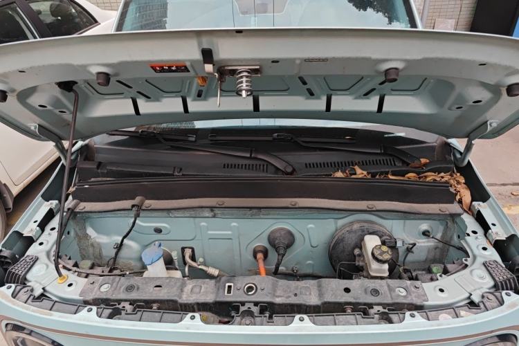 Used Geely Galaxy Panda 2023 Panda Mini 200km Endurance Bear Engine Bay
