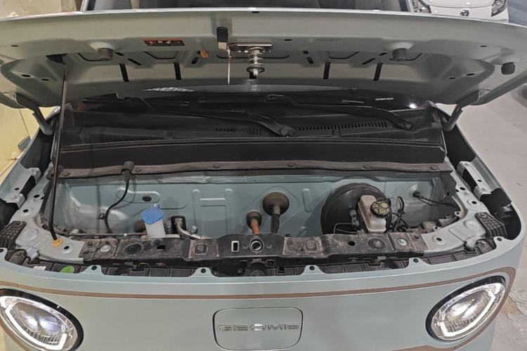 Used Geely Galaxy Panda 2023 Panda Mini 200km Endurance Bear Engine Bay