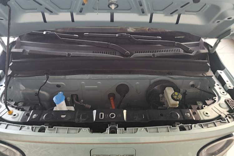 Used Geely Galaxy Panda 2023 Panda Mini 200km Endurance Bear Engine Bay