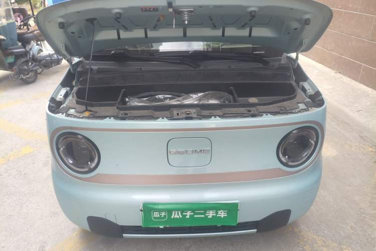 Used Geely Galaxy Panda 2023 Panda Mini 200km Endurance Bear Engine Bay