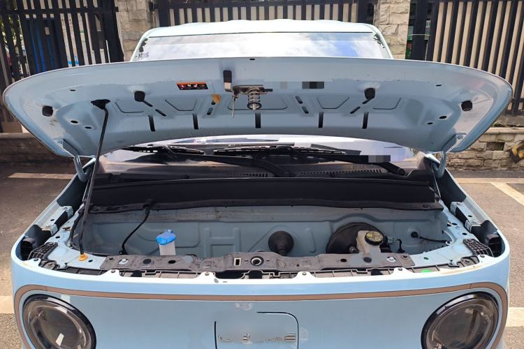 Used Geely Galaxy Panda 2023 Panda Mini 200km Endurance Bear Engine Bay