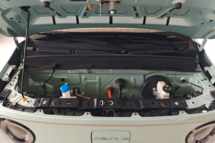 Used Geely Galaxy Panda 2023 Panda Mini 200km Dynamic Bear Engine Bay