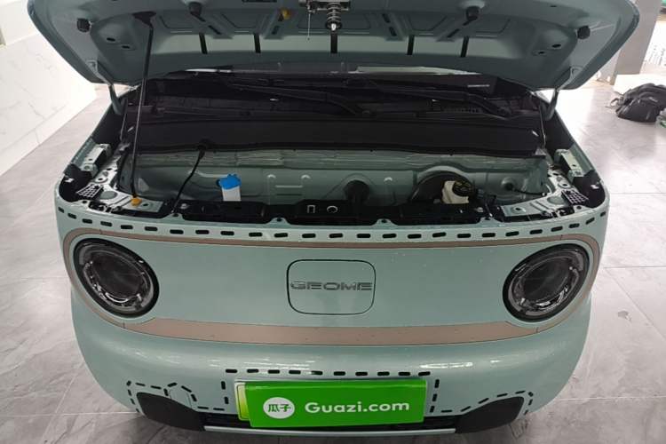 Used Geely Galaxy Panda 2023 Panda Mini 200km Endurance Bear Engine Bay