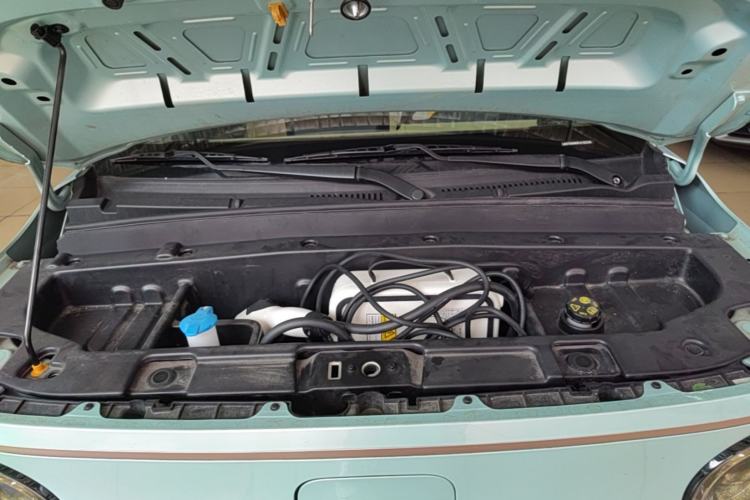 Used Geely Galaxy Panda 2023 Panda Mini 200km Endurance Bear Engine Bay