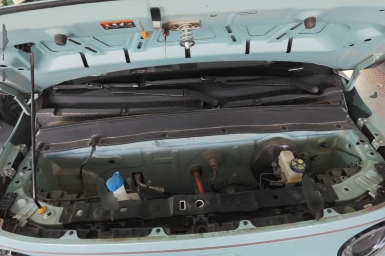 Used Geely Galaxy Panda 2023 Panda Mini 200km Endurance Bear Engine Bay