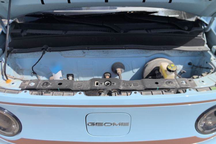 Used Geely Galaxy Panda 2023 Panda Mini 200km Endurance Bear Engine Bay