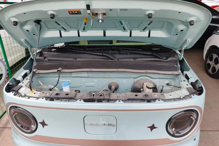 Used Geely Galaxy Panda 2023 Panda Mini 200km Dynamic Bear Engine Bay
