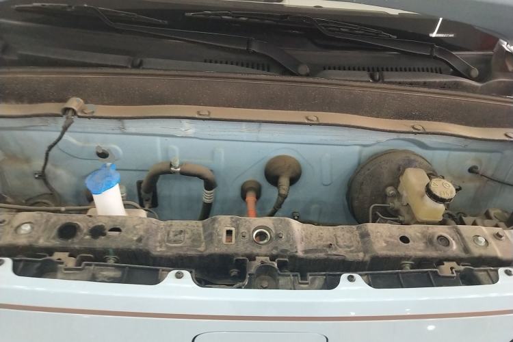 Used Geely Galaxy Panda 2023 Panda Mini 200km Endurance Bear Engine Bay