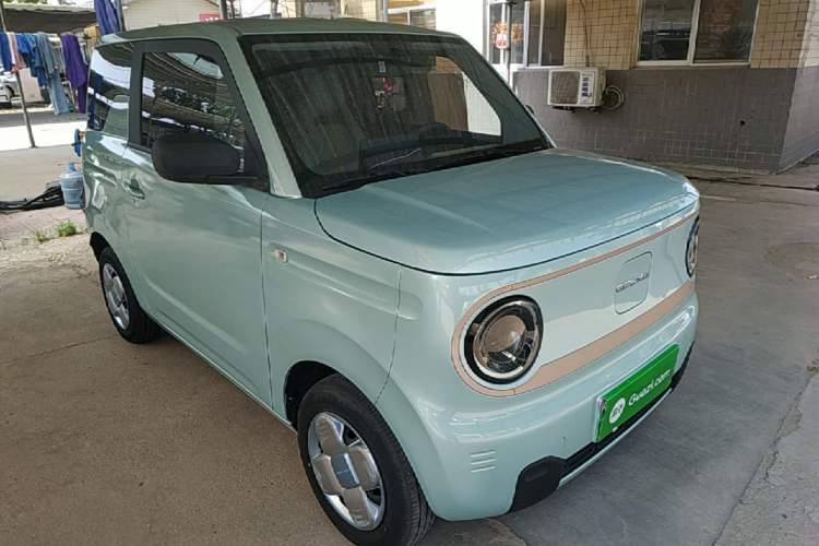 Used Geely Galaxy Panda 2023 Panda Mini 200km Endurance Bear Exterior 1