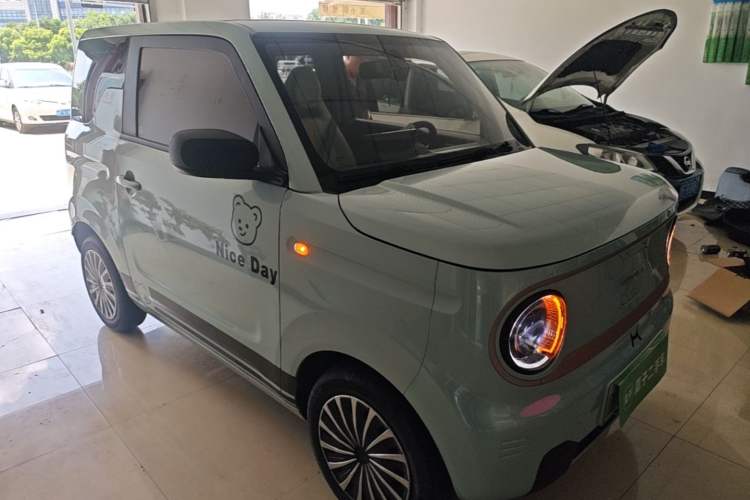 Used Geely Galaxy Panda 2023 Panda Mini 200km Dynamic Bear Exterior 1
