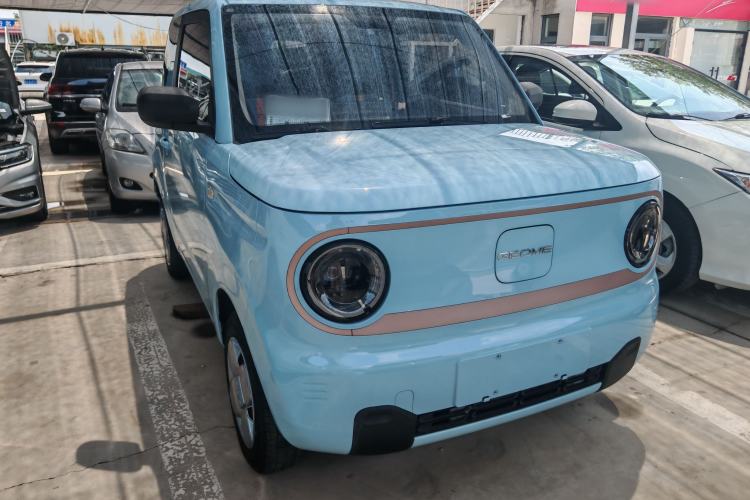 Used Geely Galaxy Panda 2023 Panda Mini 200km Endurance Bear Exterior 1