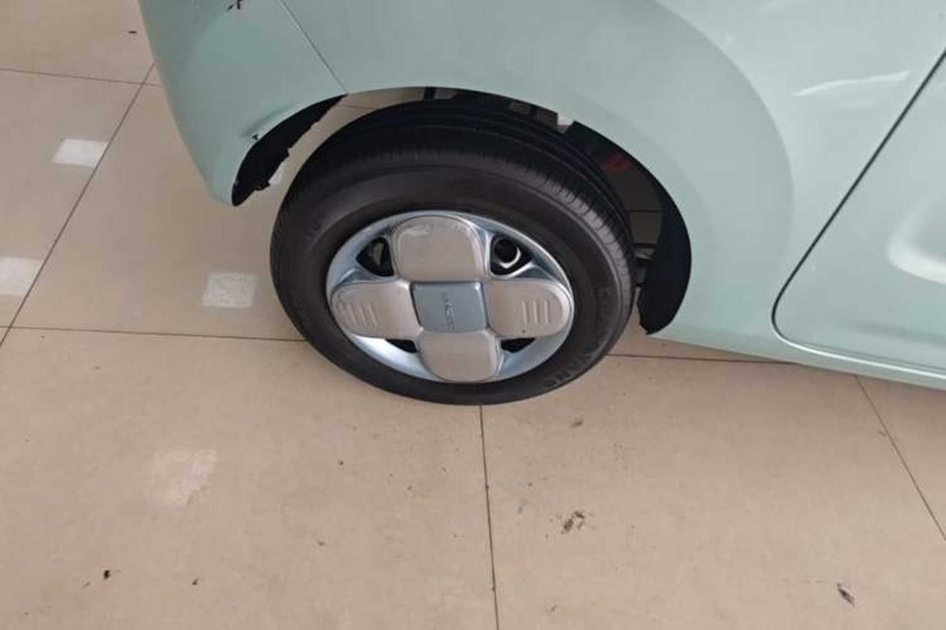Used Geely Galaxy Panda 2023 Panda Mini 200km Endurance Bear Exterior 2