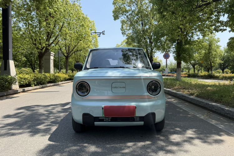 Used Geely Galaxy Panda 2023 Panda Mini 200km Endurance Bear Exterior 2