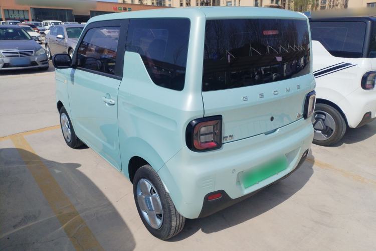 Used Geely Galaxy Panda 2023 Panda Mini 200km Endurance Bear Exterior 2