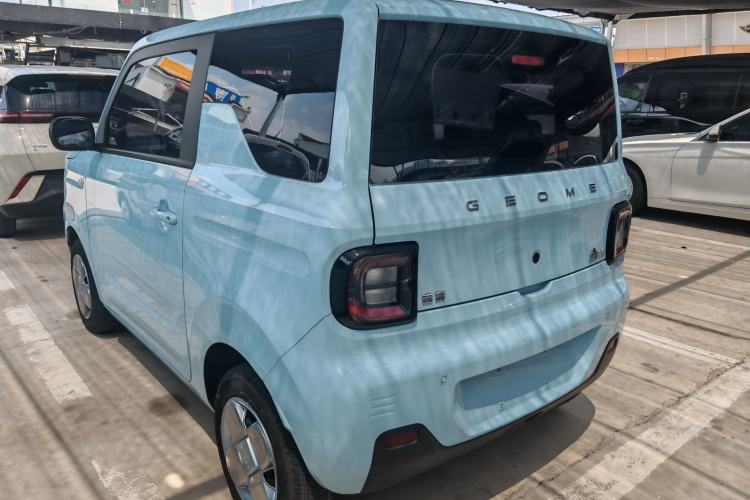 Used Geely Galaxy Panda 2023 Panda Mini 200km Endurance Bear Exterior 2