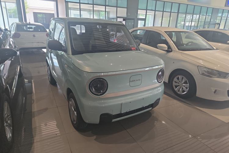 Used Geely Galaxy Panda 2023 Panda Mini 200km Endurance Bear Exterior 2